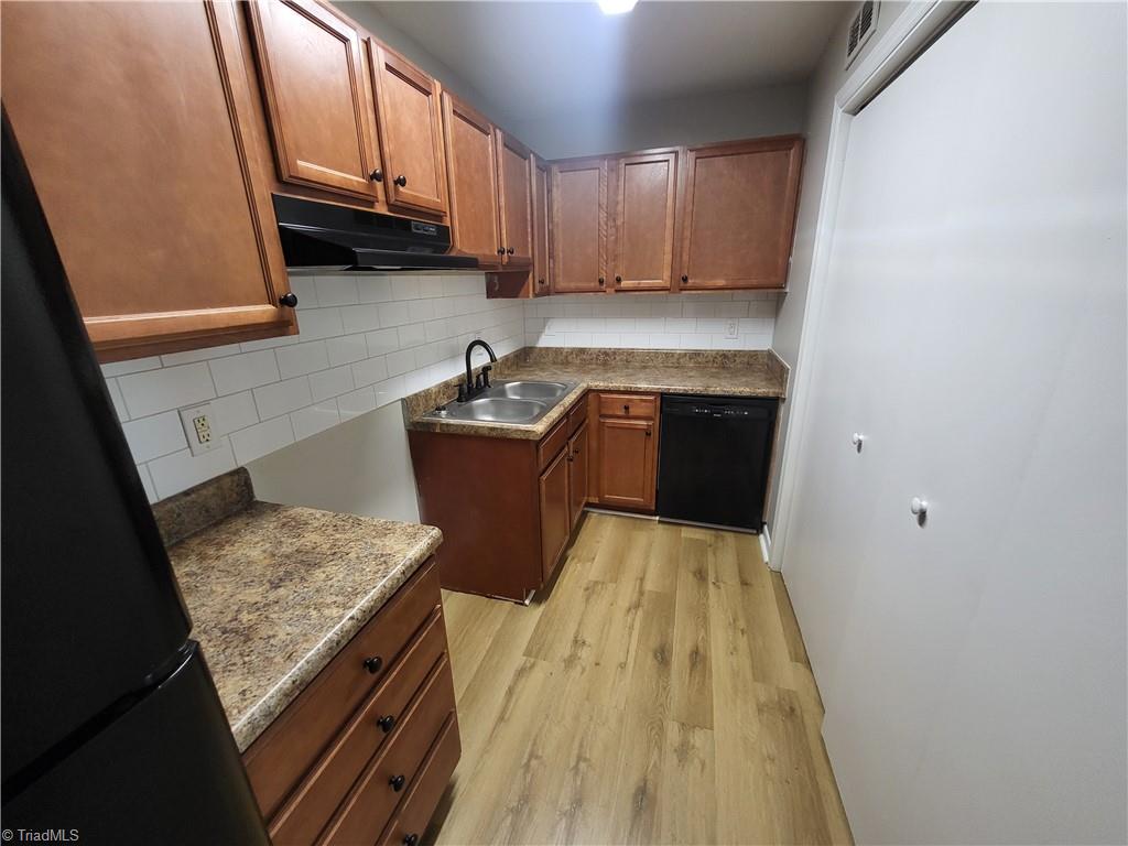 2819 N Ohenry Boulevard # H