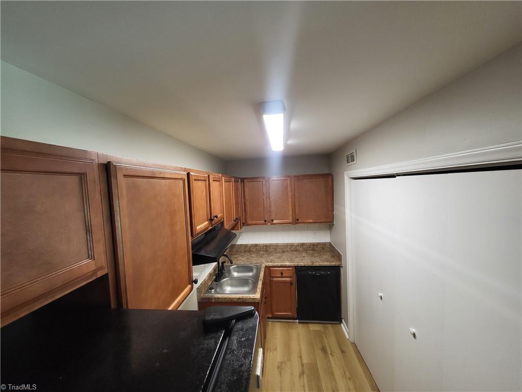 2819 N Ohenry Boulevard # H