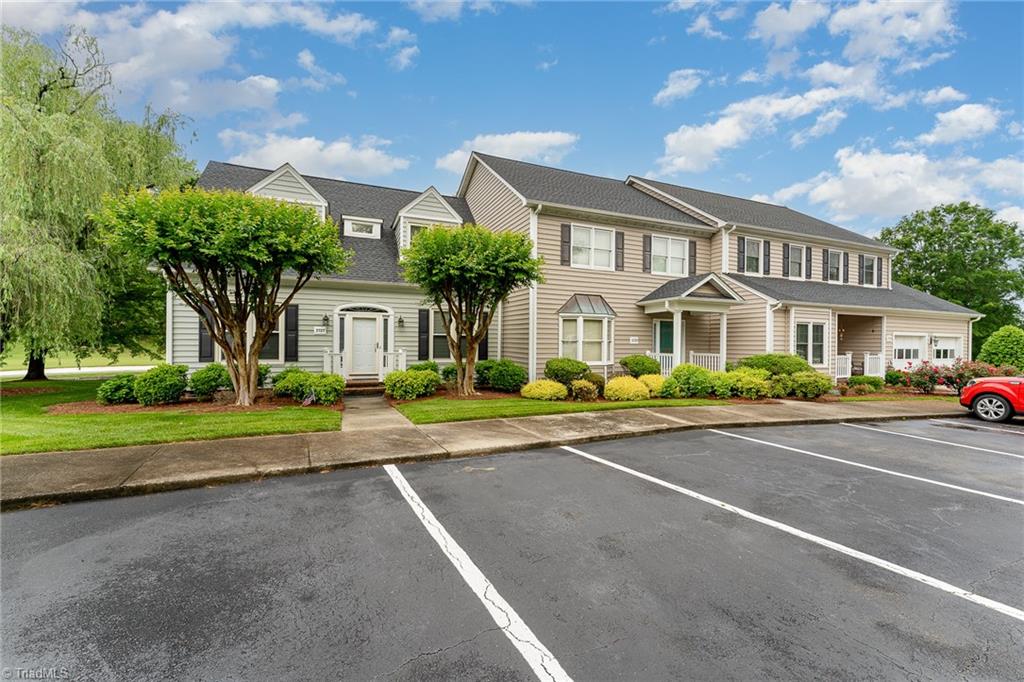 3727 Cardinal Downs Drive
