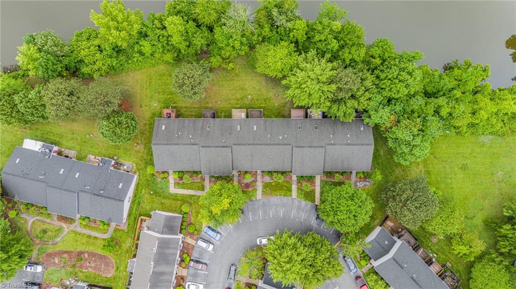 17 Portside Court