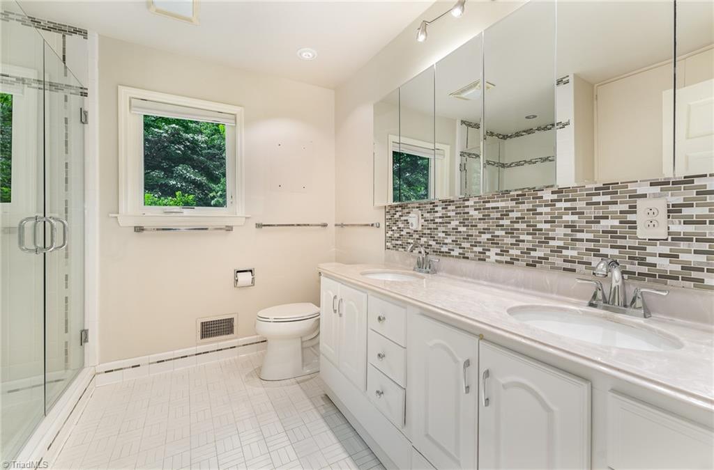 1 Deerwood Court
