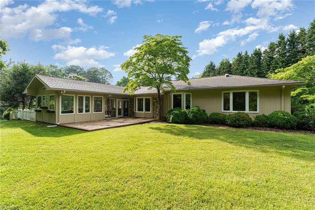 1 Deerwood Court