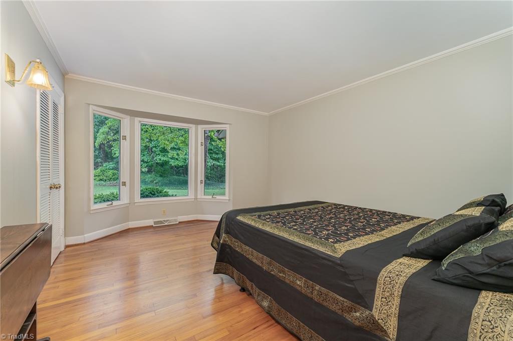 1 Deerwood Court