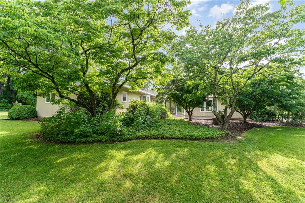 1 Deerwood Court