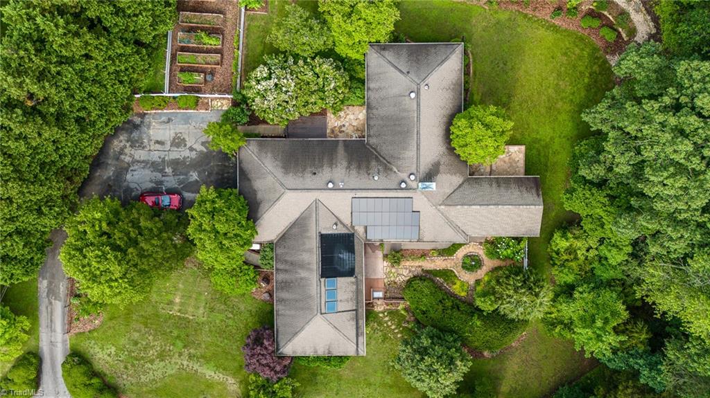 1 Deerwood Court
