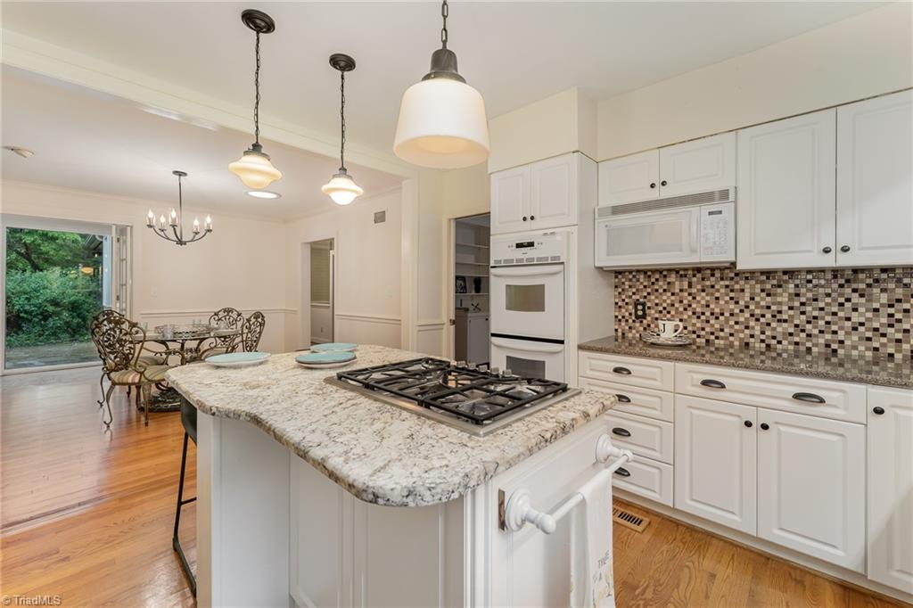 1 Deerwood Court