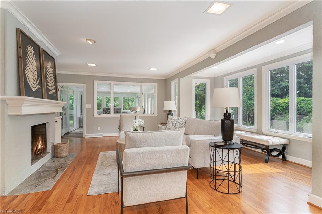 1 Deerwood Court