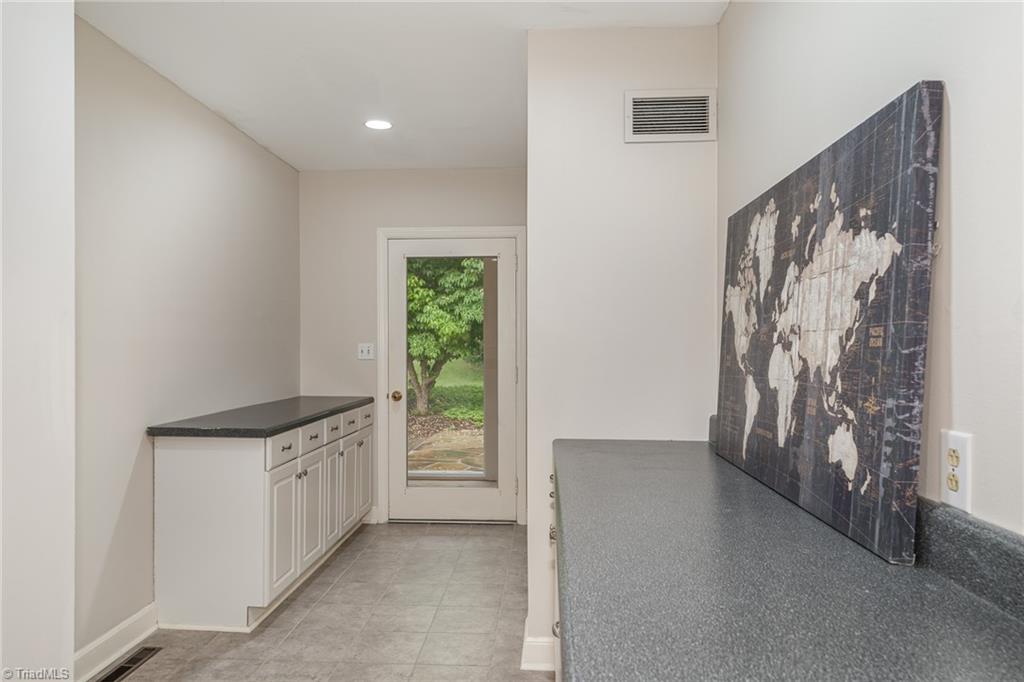 1 Deerwood Court