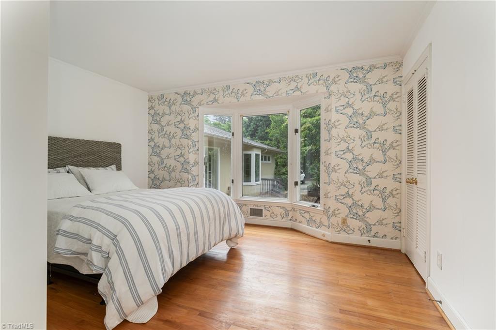1 Deerwood Court