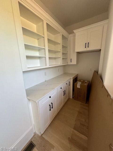 1254 Lochshire Drive