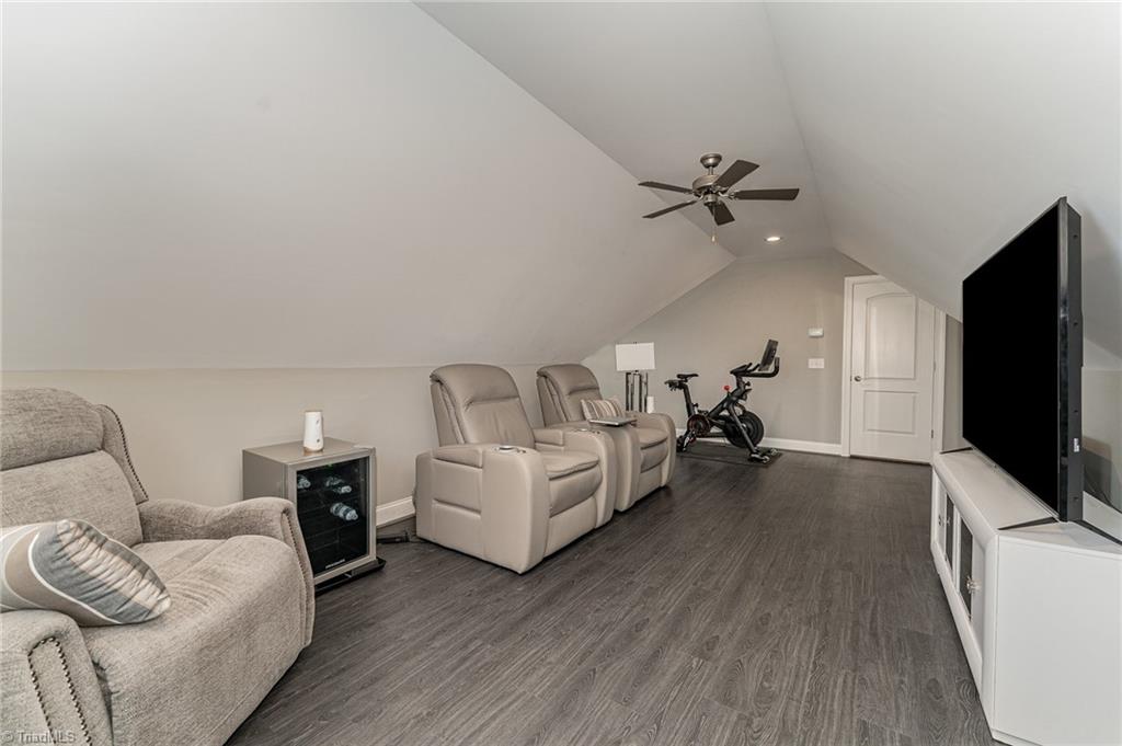 8101 Poplar Bluff Drive