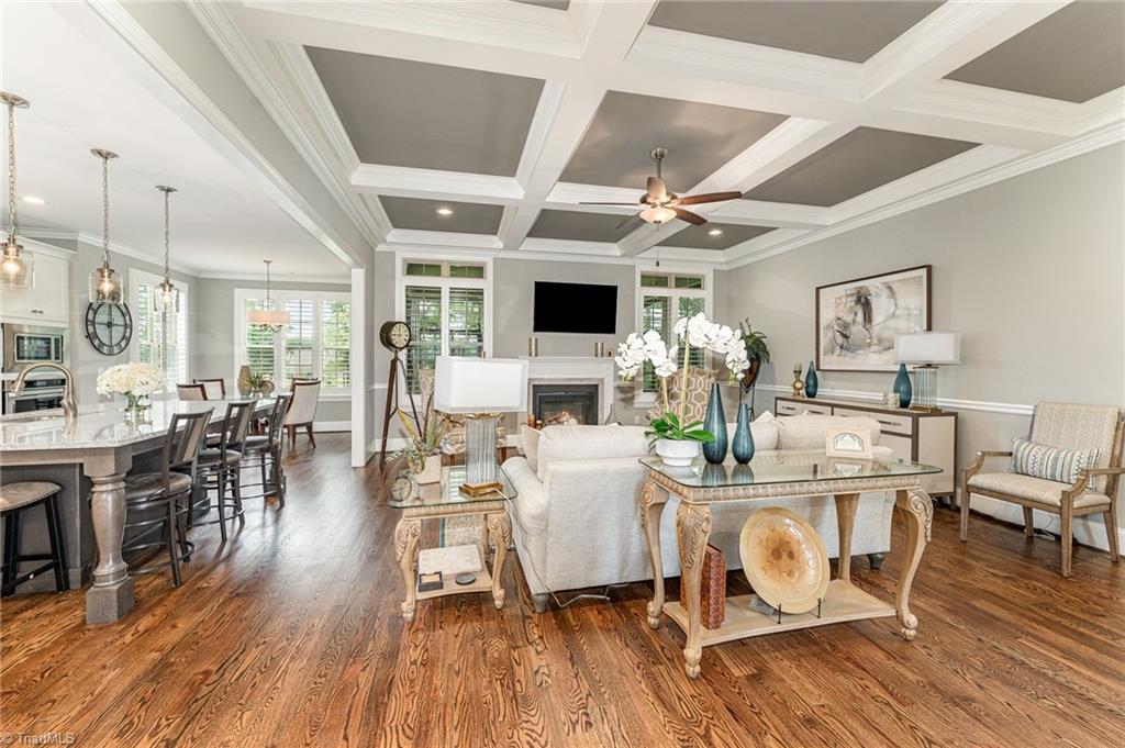 8101 Poplar Bluff Drive