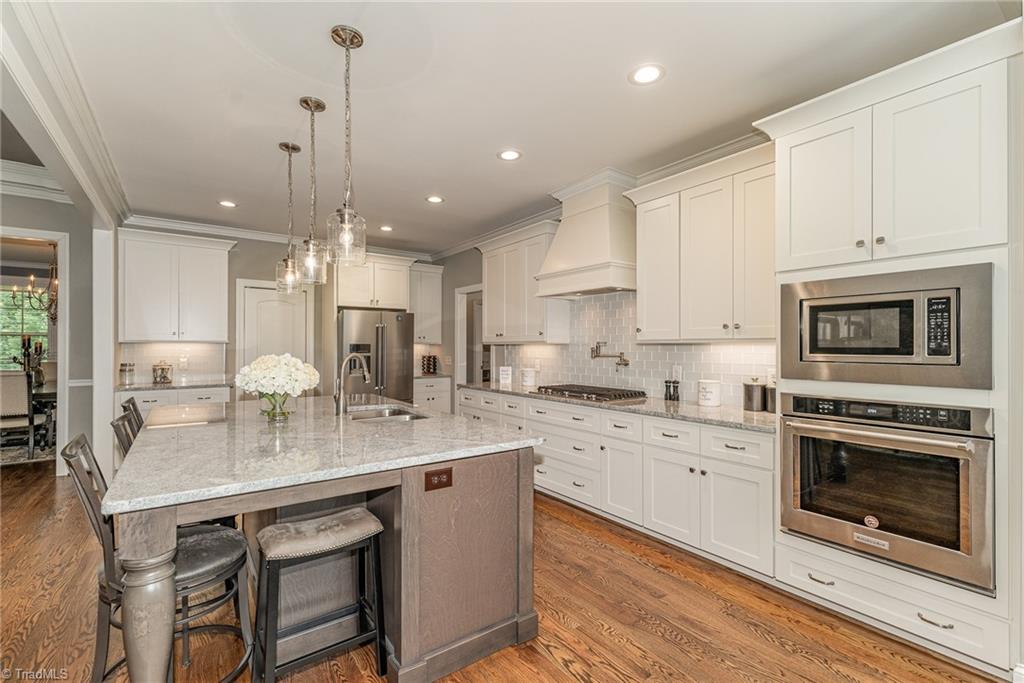 8101 Poplar Bluff Drive