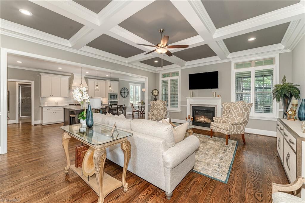 8101 Poplar Bluff Drive