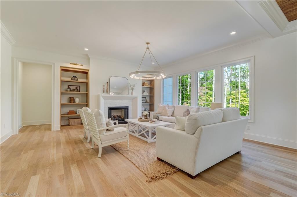 8796 Knoll Creek Court