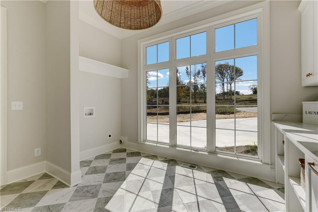 8796 Knoll Creek Court