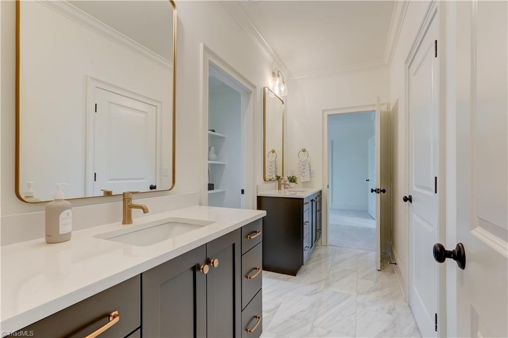 8796 Knoll Creek Court