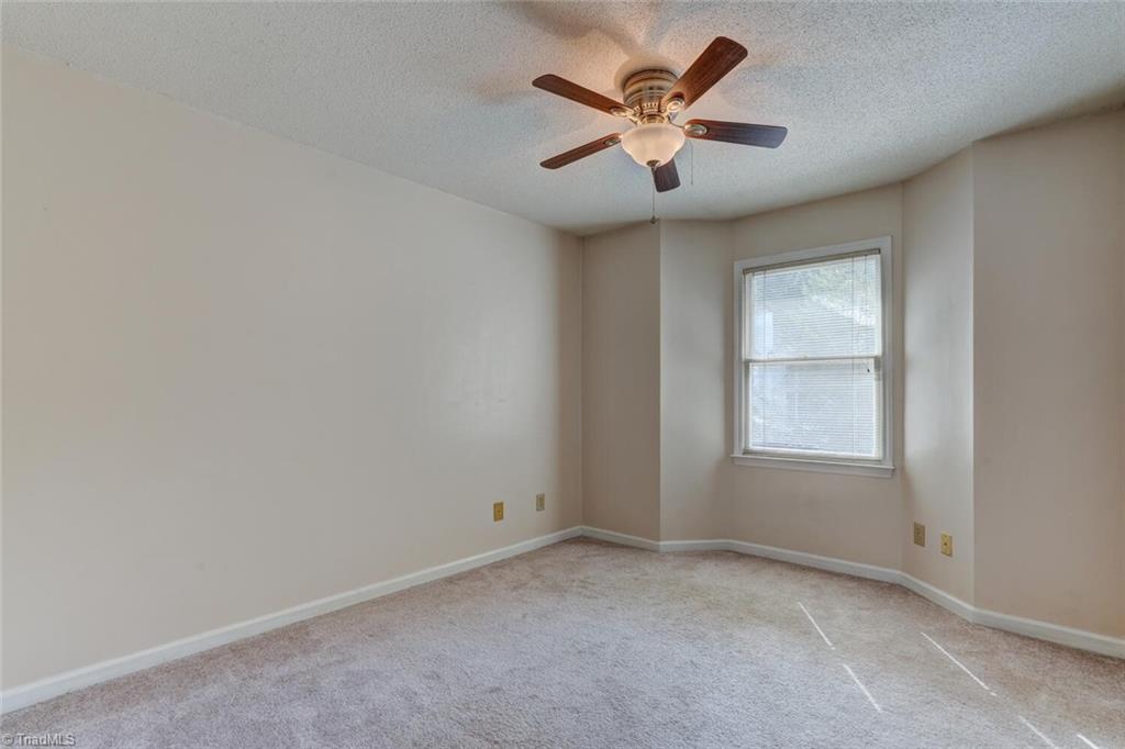 5932 Friendly Avenue W # J