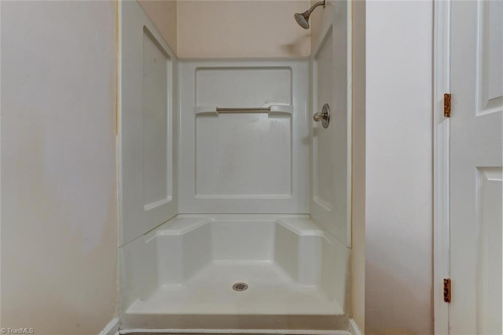 5932 Friendly Avenue W # J