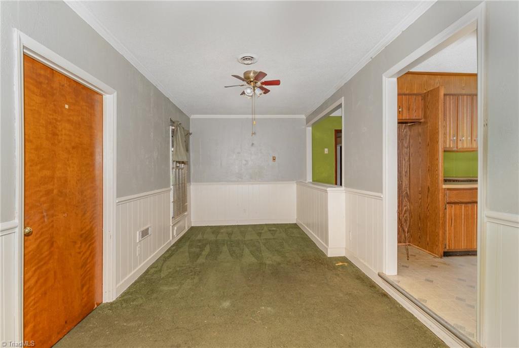 3912 Broadacres Drive