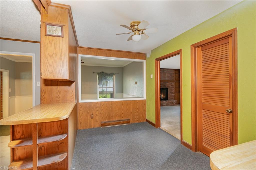 3912 Broadacres Drive