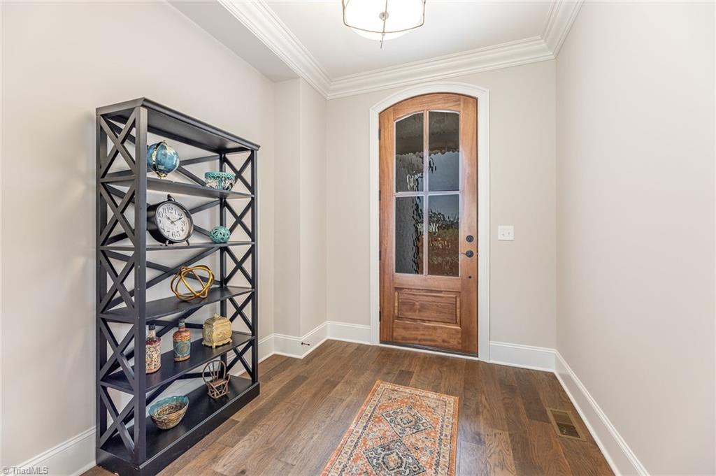 8200 Odin Court