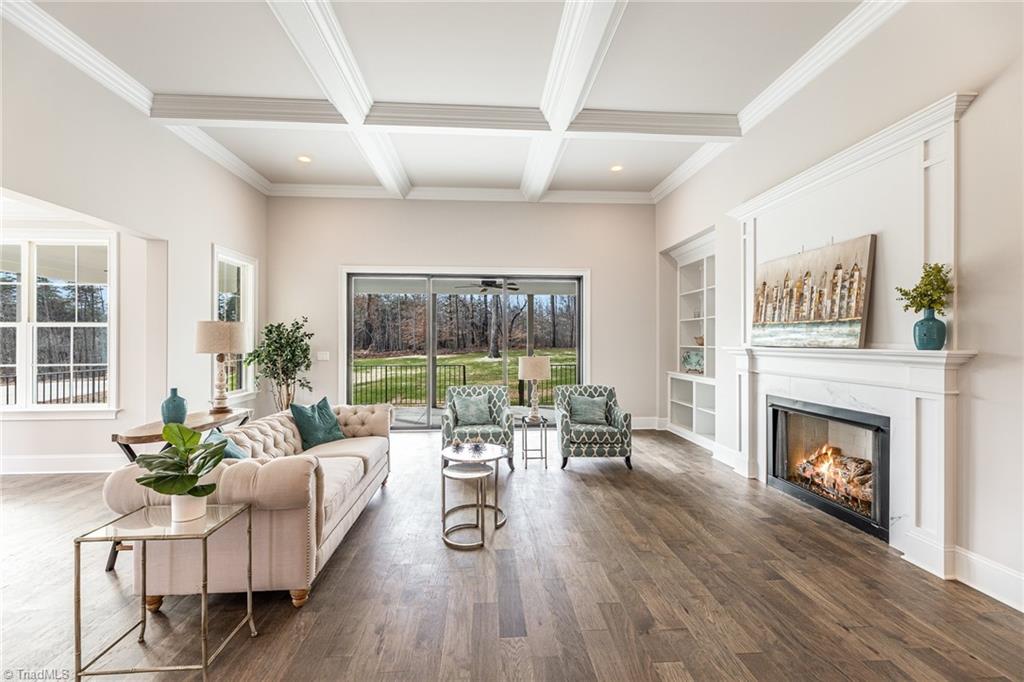8200 Odin Court