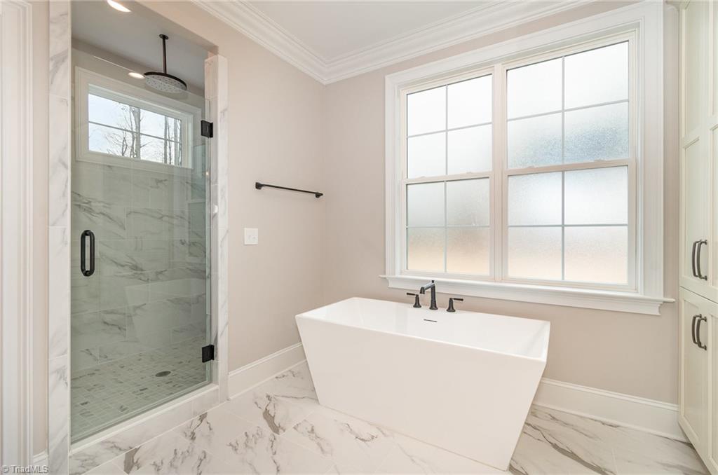 8200 Odin Court