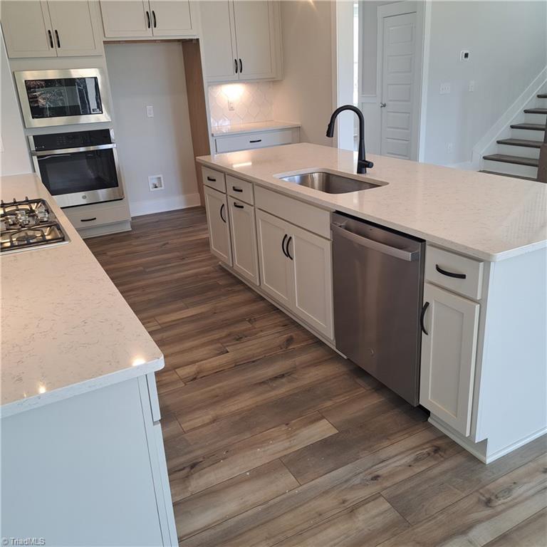 6756 Honeycutt Reserve Drive