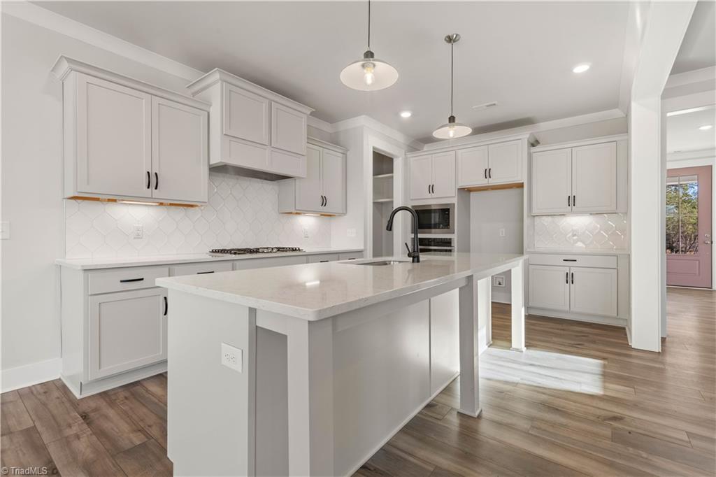 6756 Honeycutt Reserve Drive