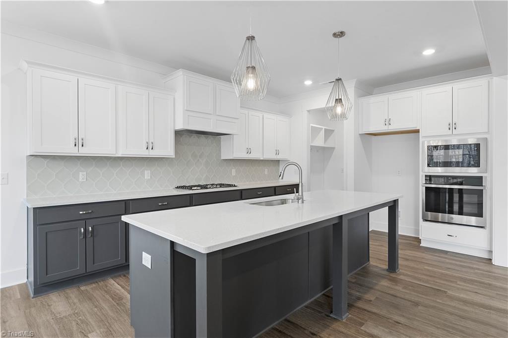 6754 Honeycutt Reserve Drive