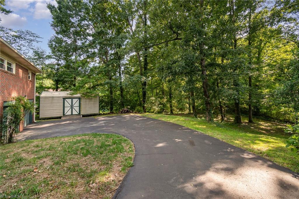 3635 Fairlane Street