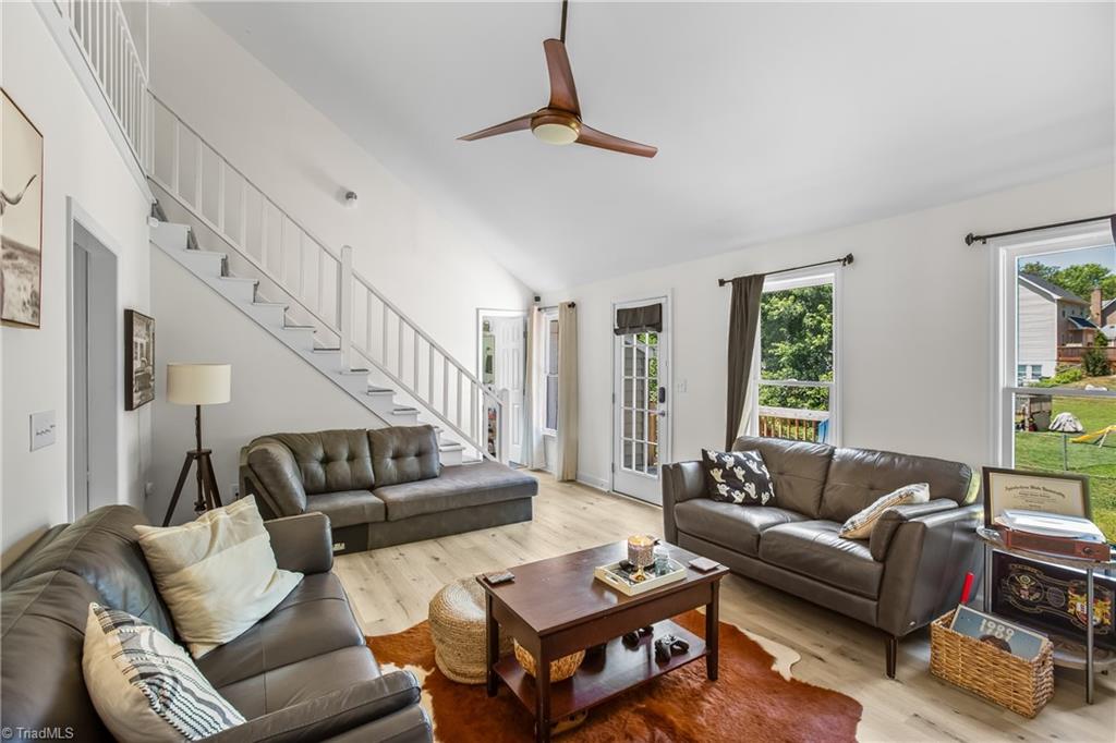 1716 Calvary View Lane