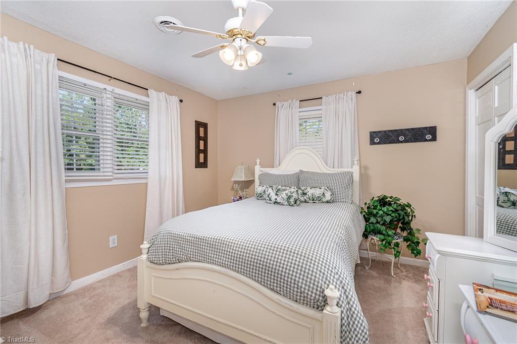 35 Windsor Circle