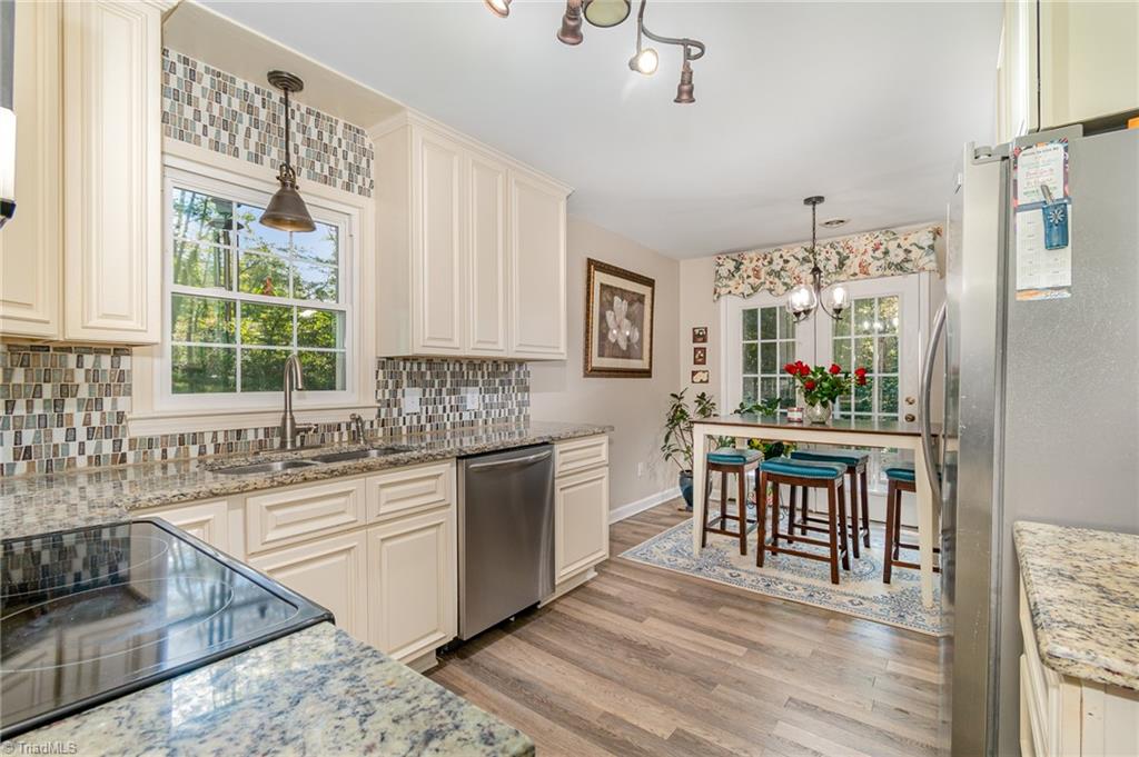 35 Windsor Circle