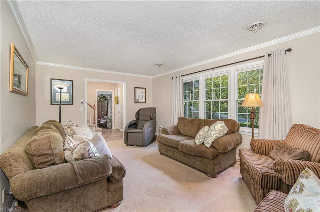 35 Windsor Circle