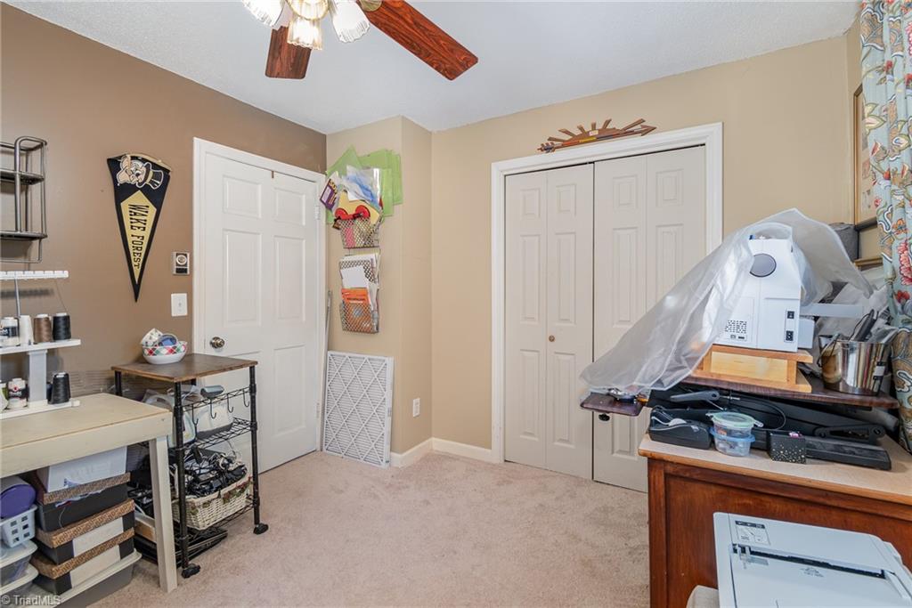 35 Windsor Circle