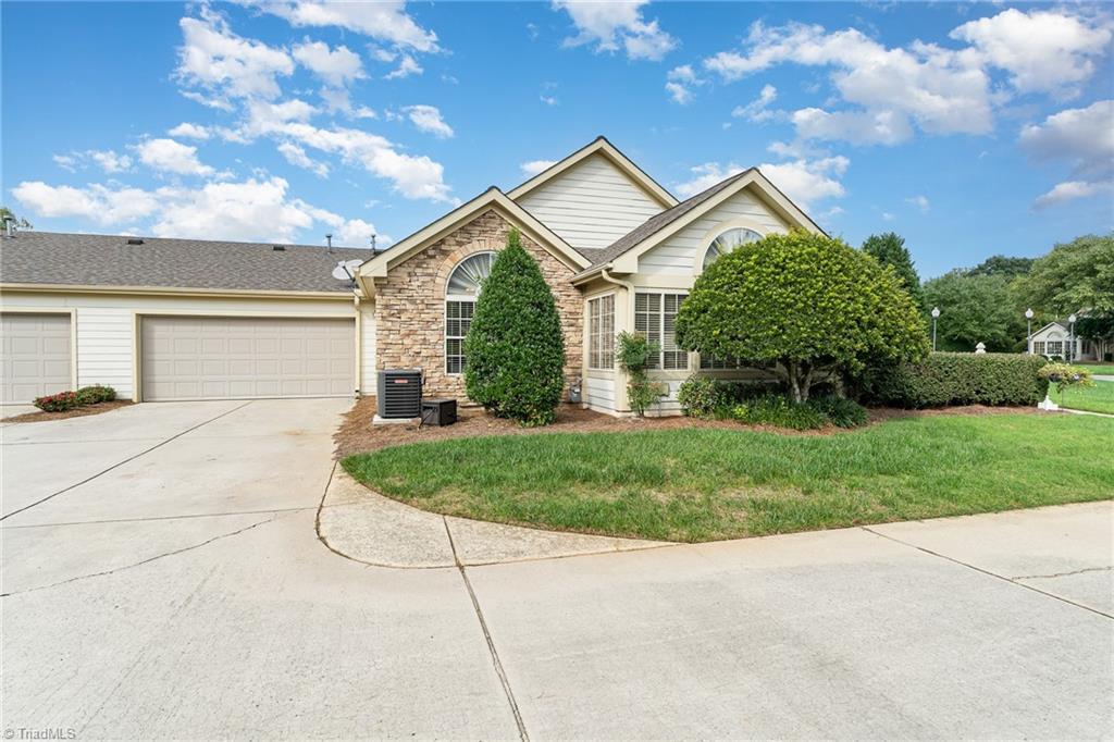 2212 Eagle Nesting Lane