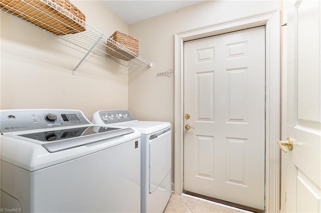 2212 Eagle Nesting Lane