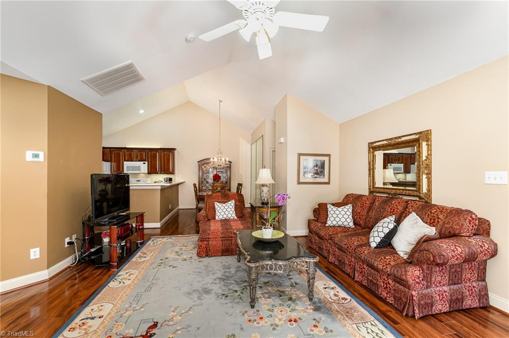 2212 Eagle Nesting Lane