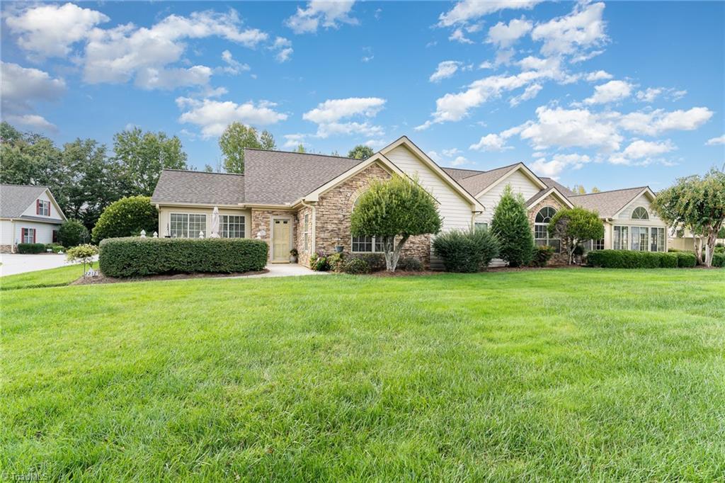 2212 Eagle Nesting Lane