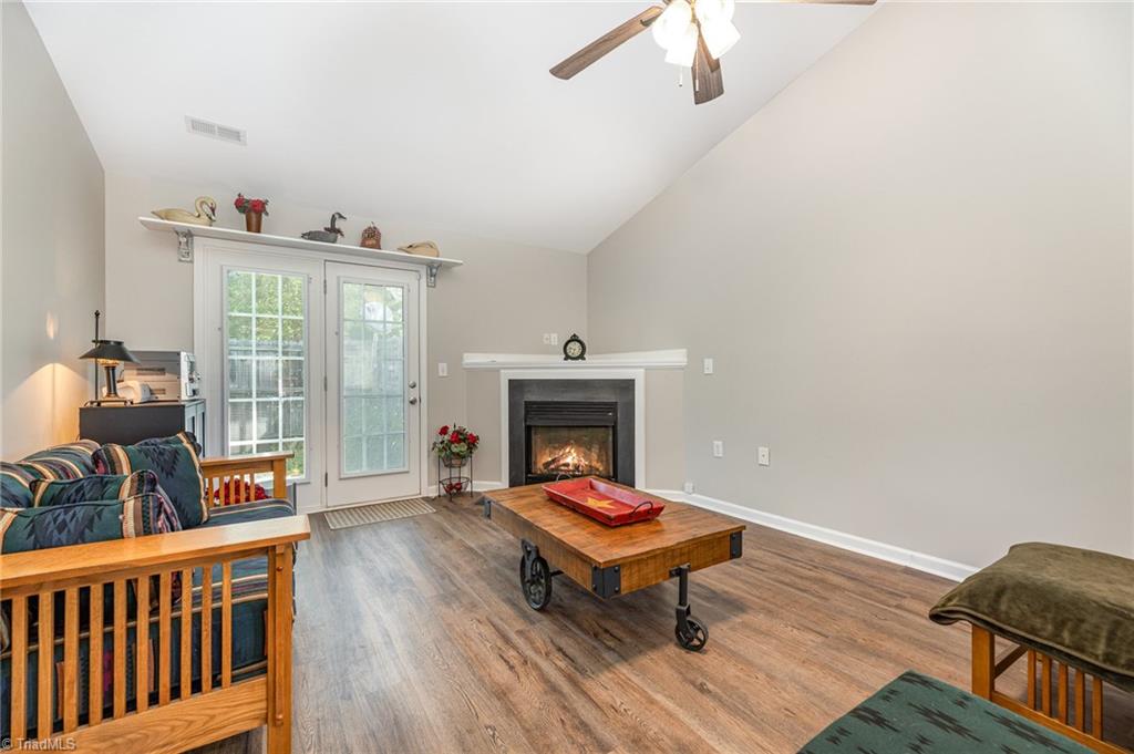 205 Glen Gate Circle