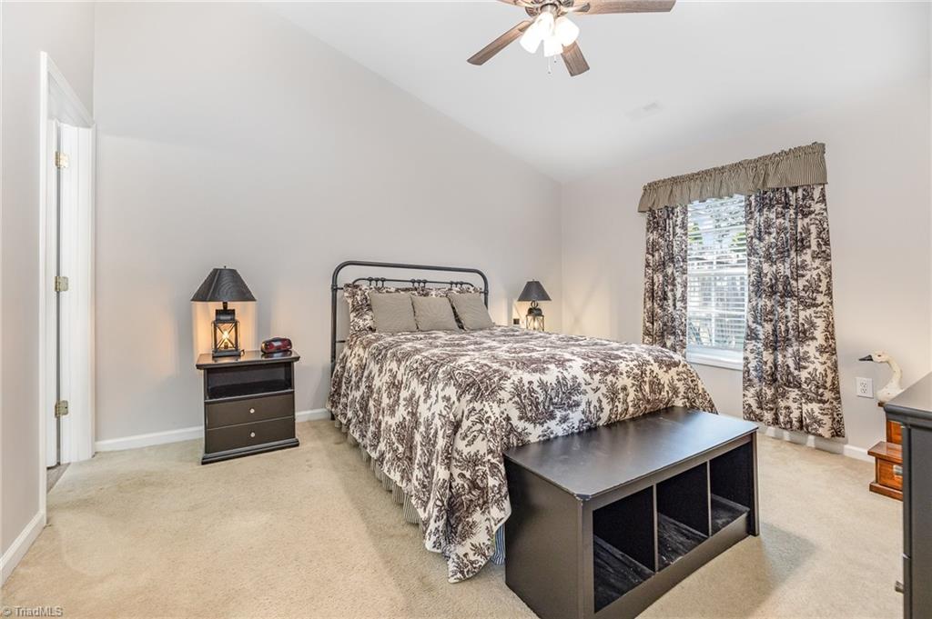 205 Glen Gate Circle