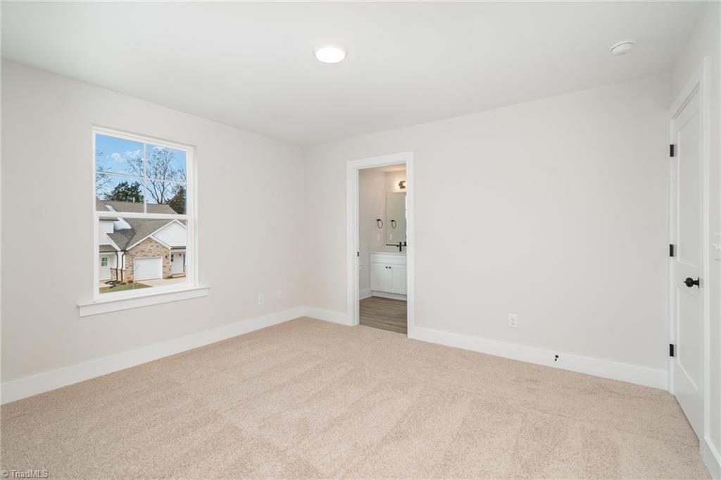908 Cannon Crossing Circle