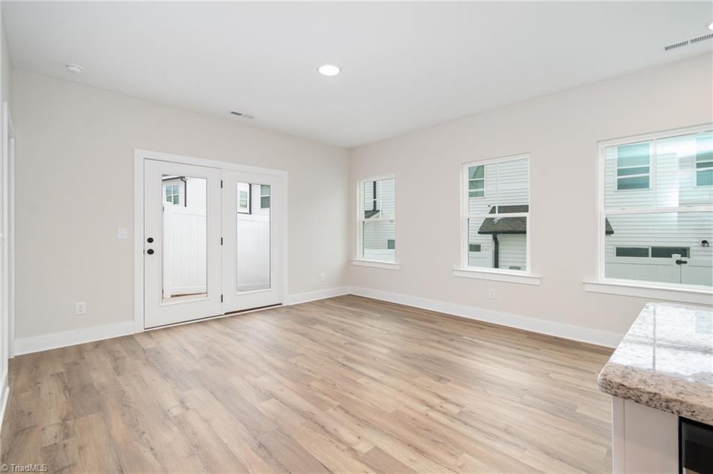 908 Cannon Crossing Circle