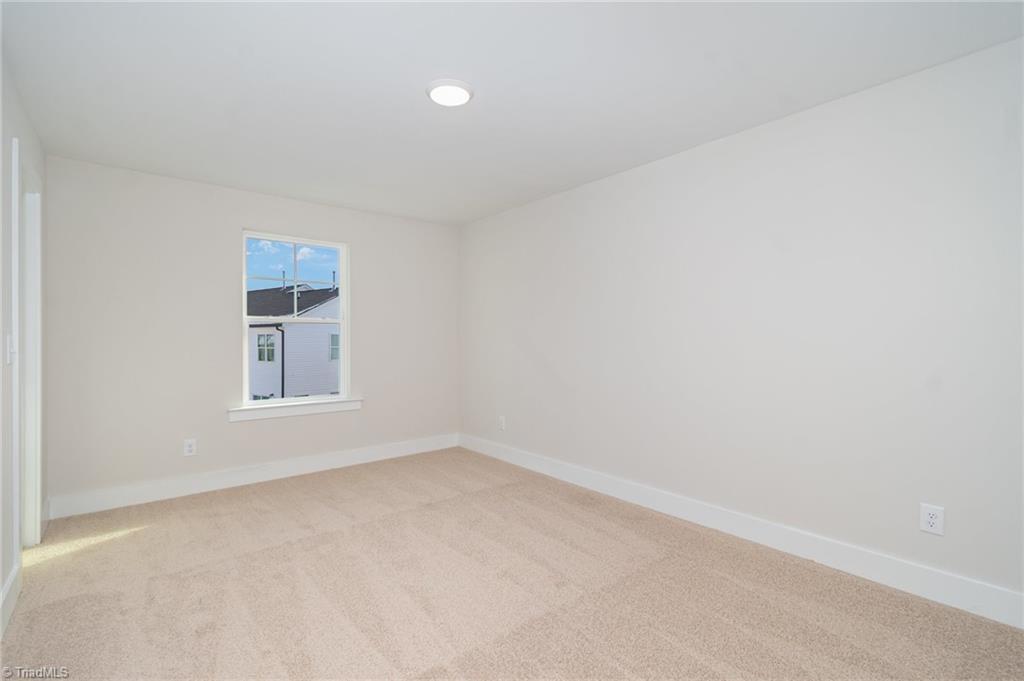 908 Cannon Crossing Circle