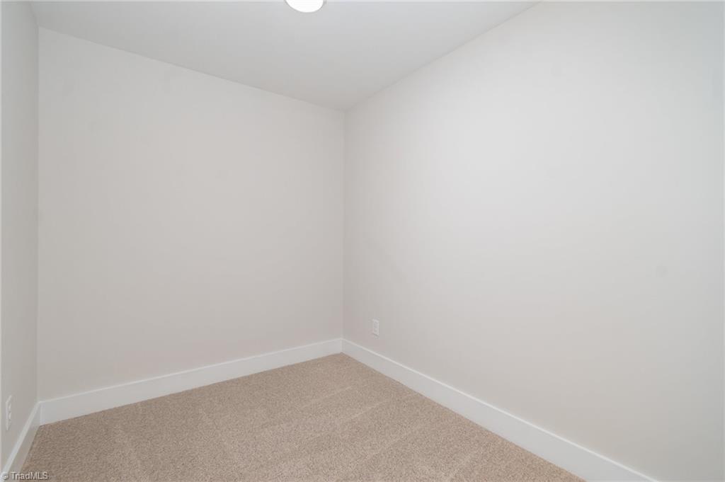 908 Cannon Crossing Circle