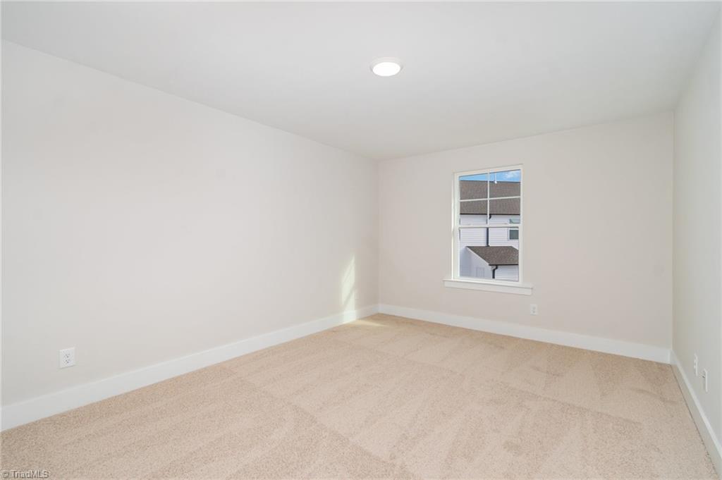908 Cannon Crossing Circle