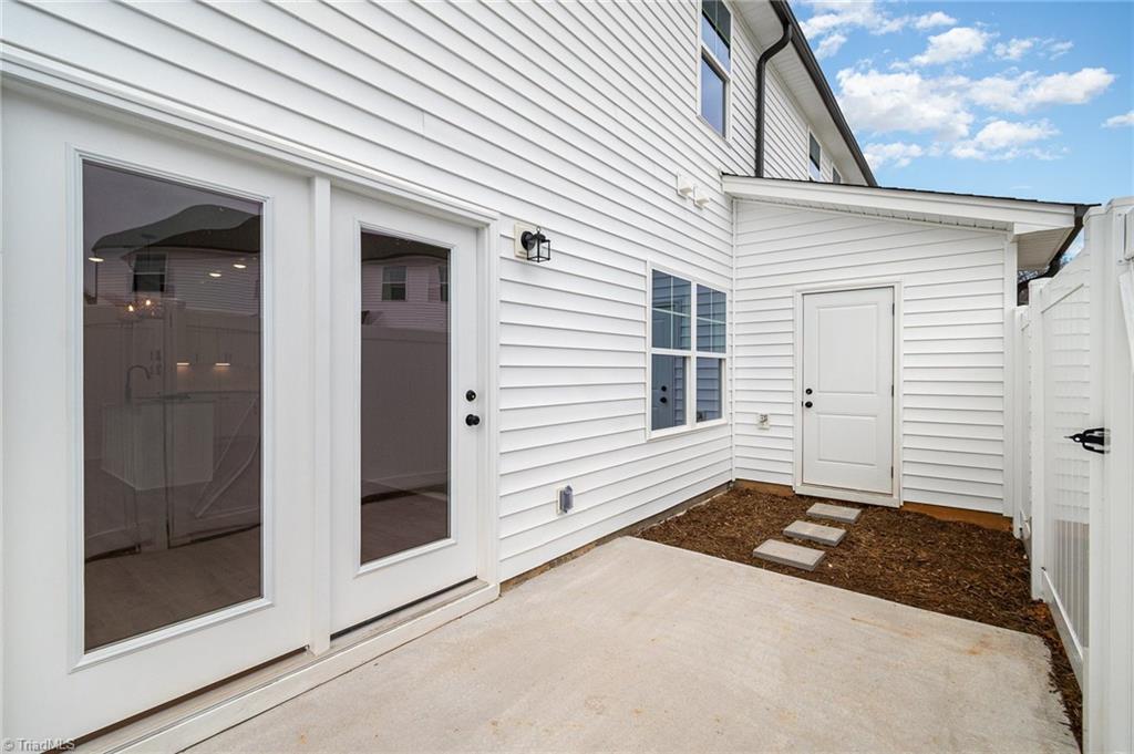 908 Cannon Crossing Circle