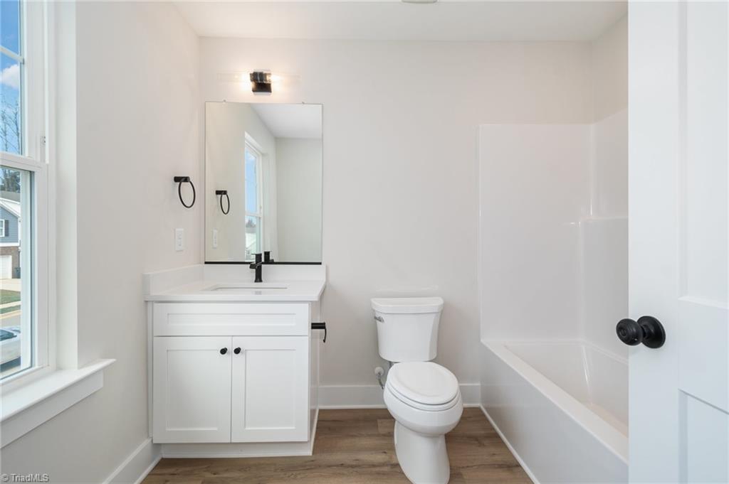 908 Cannon Crossing Circle